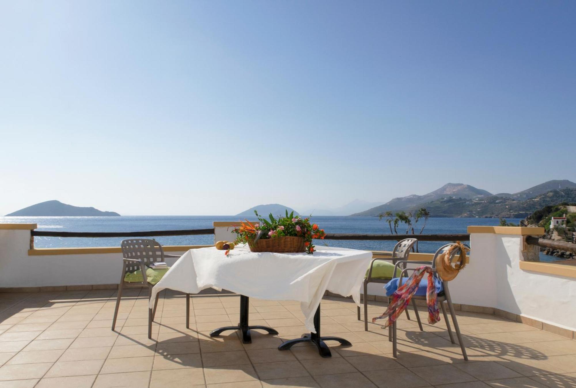 Panteli Beach Hotel エクステリア 写真