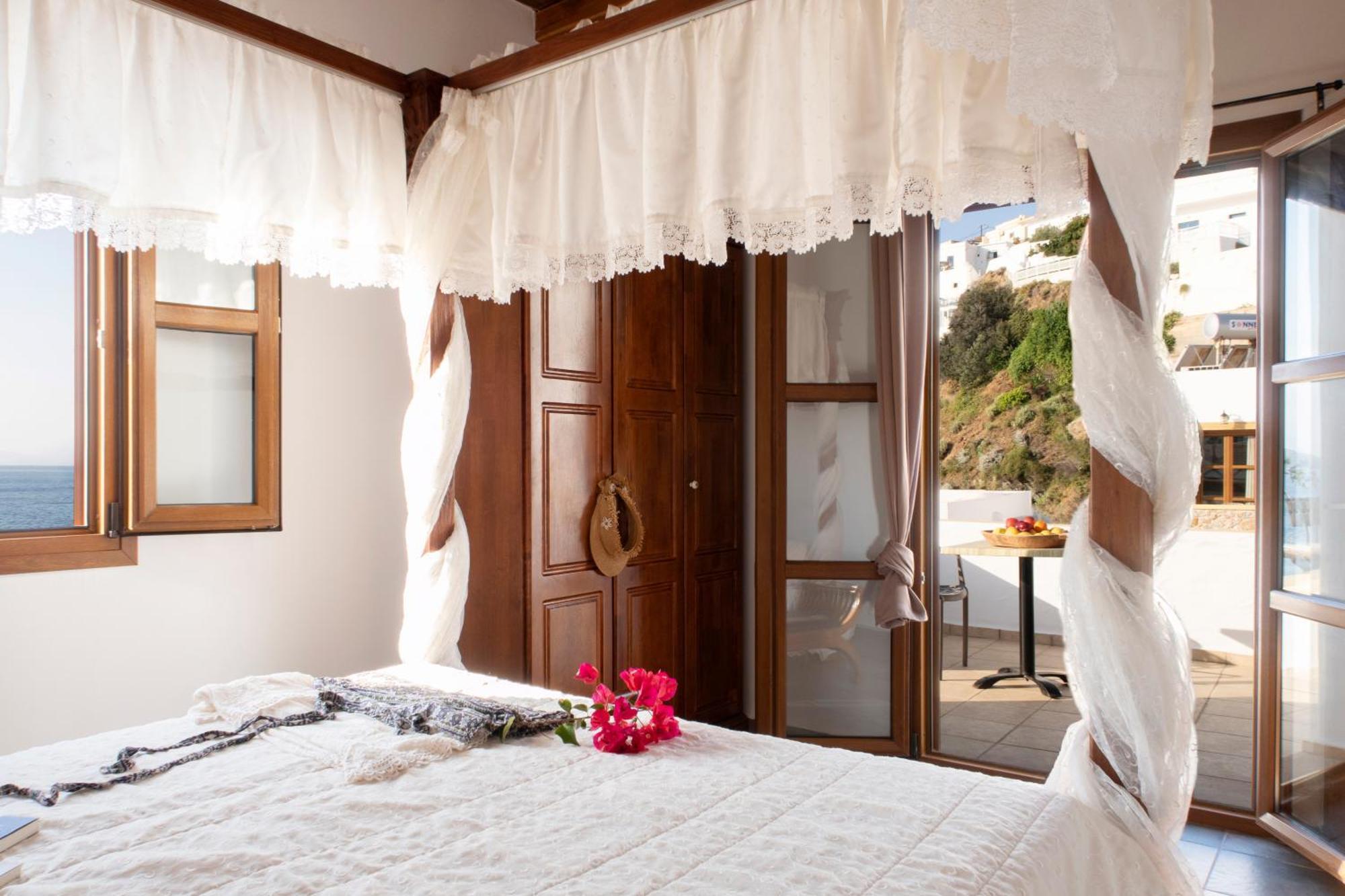 Panteli Beach Hotel エクステリア 写真